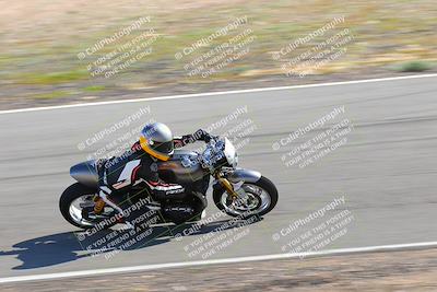 media/Feb-05-2023-Classic Track Day (Sun) [[c35aca4a42]]/Group 2/session 1 turn 9/